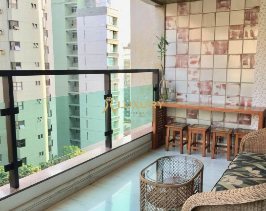 Imagem Imóvel com 4 Quartos à Venda, 260 m² em Savassi - Belo Horizonte