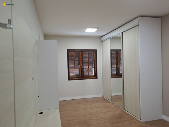 Imagem Casa com 5 Quartos à Venda, 512 m² em Agronômica - Florianópolis