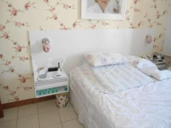 Imagem Apartamento com 4 Quartos à Venda, 140 m² em Aquárius - Salvador