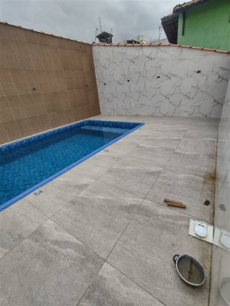 Imagem Casa com 2 Quartos à Venda, 90 m² em Maracanã - Praia Grande