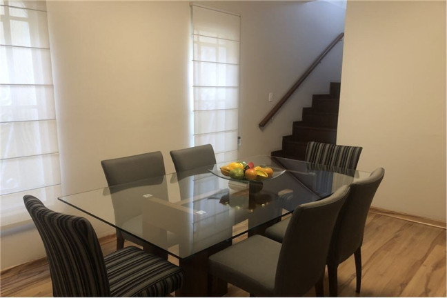 Imagem Casa com 3 Quartos à Venda, 150 m² em Vila Canero - São Paulo