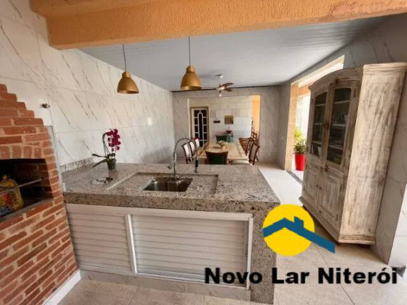 Imagem Casa com 4 Quartos à Venda, 500 m² em Itaipu - Niterói