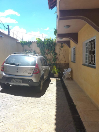 Imagem Casa com 4 Quartos à Venda, 339 m² em Jardim Santa Teresa - Mogi Das Cruzes Imagem Casa com 4 Quartos à Venda, 339 m² em Jardim Santa Teresa - Mogi Das Cruzes