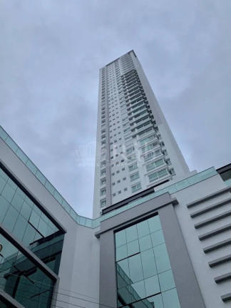 Imagem Apartamento com 3 Quartos à Venda, 137 m² em Centro - Balneário Camboriú Imagem Apartamento com 3 Quartos à Venda, 137 m² em Centro - Balneário Camboriú