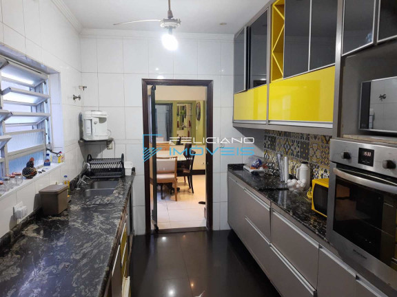 Imagem Casa com 4 Quartos à Venda, 250 m² em Canto Do Forte - Praia Grande