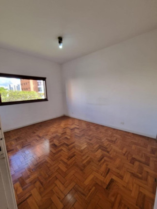 Imagem Imóvel com 3 Quartos à Venda, 105 m² em Vila Uberabinha - São Paulo Imagem Imóvel com 3 Quartos à Venda, 105 m² em Vila Uberabinha - São Paulo
