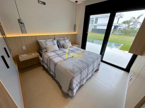 Imagem Casa de Condomínio com 4 Quartos à Venda, 244 m² em Centro - Xangri-la