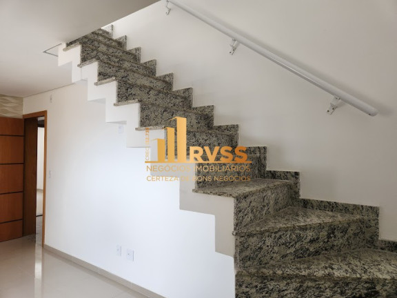 Imagem Imóvel com 2 Quartos à Venda, 90 m² em Vila Vitória - Santo André