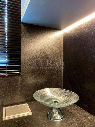 Imagem Apartamento com 3 Quartos à Venda, 139 m² em Centro - Balneário Camboriú Imagem Apartamento com 3 Quartos à Venda, 139 m² em Centro - Balneário Camboriú