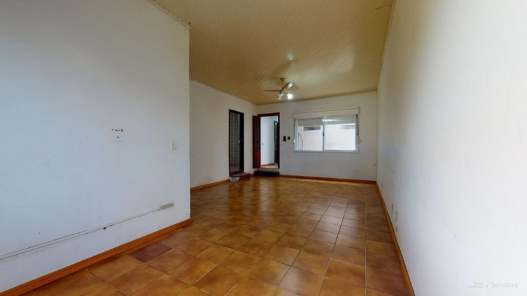 Imagem Imóvel com 4 Quartos à Venda, em Guarujá - Porto Alegre Imagem Imóvel com 4 Quartos à Venda, em Guarujá - Porto Alegre