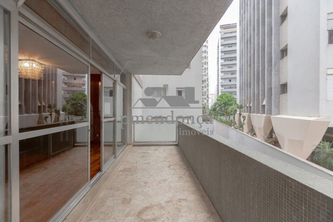 Imagem Apartamento com 3 Quartos à Venda, 240 m² em Higienópolis - São Paulo Imagem Apartamento com 3 Quartos à Venda, 240 m² em Higienópolis - São Paulo