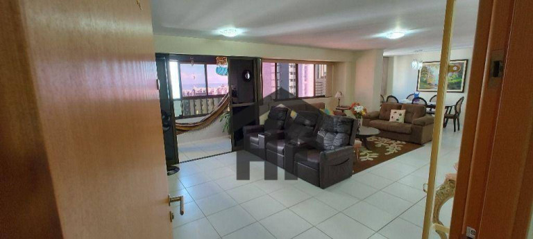 Apartamento com 4 Quartos à Venda, 140 m² em Boa Viagem - Recife