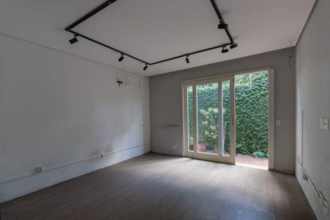 Imagem Casa à Venda, 190 m² em Vila Nova Conceição - São Paulo Imagem Casa à Venda, 190 m² em Vila Nova Conceição - São Paulo