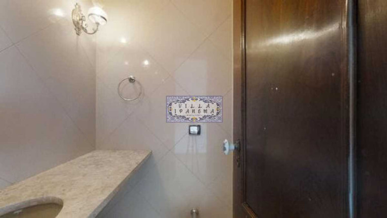 Imagem Apartamento com 4 Quartos à Venda, 155 m² em Lagoa - Rio De Janeiro