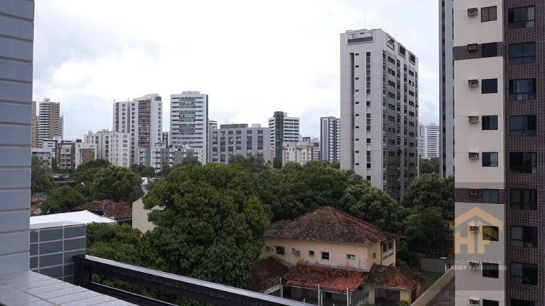 Imagem Apartamento com 3 Quartos à Venda, 67 m² em Espinheiro - Recife