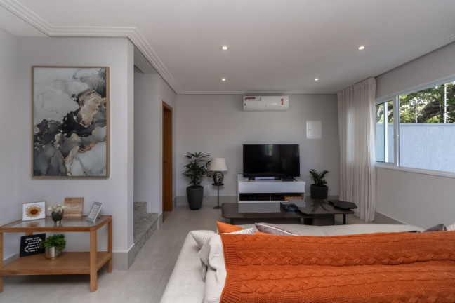 Imagem Casa com 3 Quartos à Venda, 183 m² em Parque São Domingos - São Paulo
