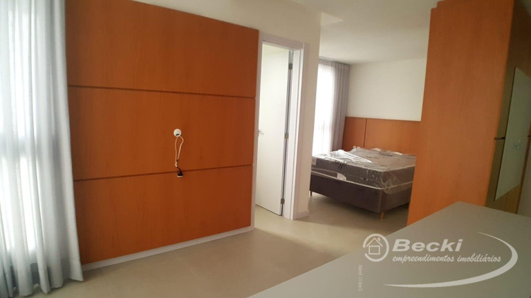 Imagem Kitnet com 1 Quarto à Venda, 35 m² em Saguaçu - Joinville