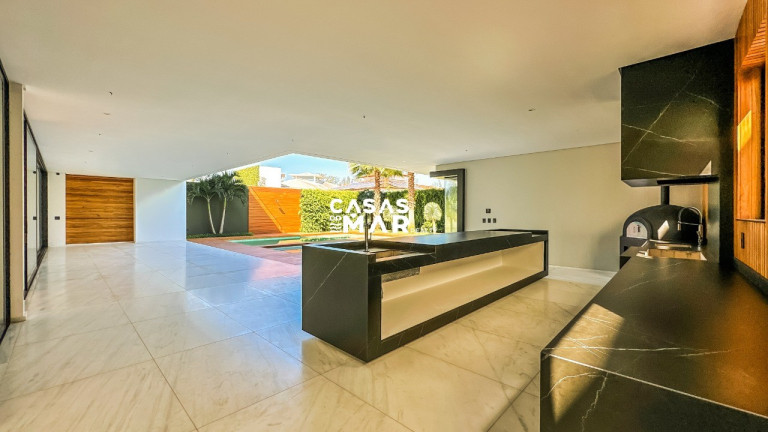 Imagem Casa com 5 Quartos à Venda, 1.200 m² em Barra Da Tijuca - Rio De Janeiro Imagem Casa com 5 Quartos à Venda, 1.200 m² em Barra Da Tijuca - Rio De Janeiro