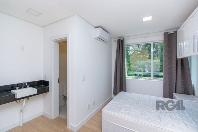 Imagem Apartamento com 1 Quarto para Alugar, 42 m² em Centro Histórico - Porto Alegre
