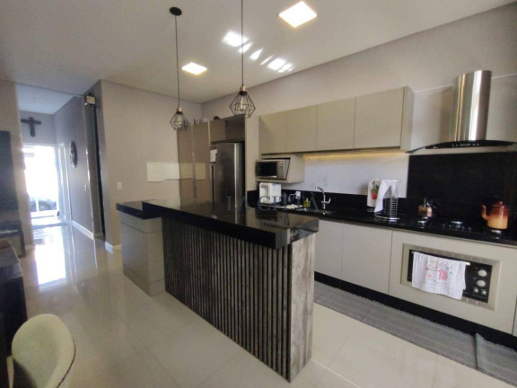 Imagem Sobrado com 3 Quartos à Venda, 152 m² em São Judas - Itajaí Imagem Sobrado com 3 Quartos à Venda, 152 m² em São Judas - Itajaí