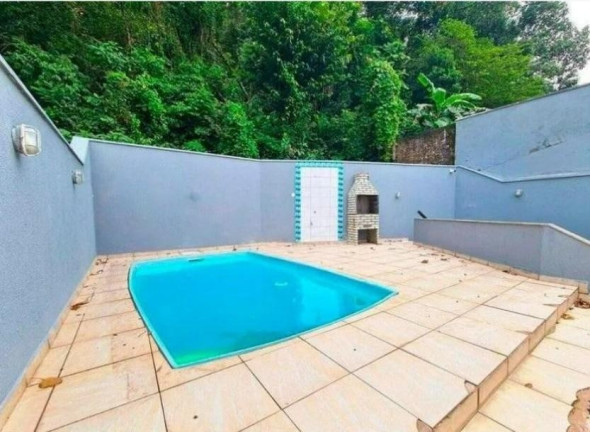 Imagem Casa com 4 Quartos à Venda, 480.000 m² em Centro - Guaratuba Imagem Casa com 4 Quartos à Venda, 480.000 m² em Centro - Guaratuba