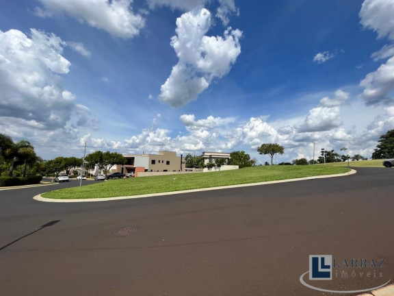 Terreno à Venda, 1.630 m² em Guaporé - Condominio Guaporé - Ribeirão Preto