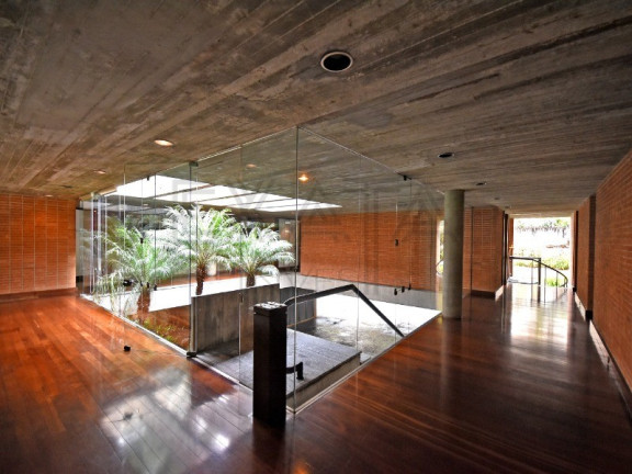 Imagem Casa com 6 Quartos à Venda, 976 m² em Cidade Jardim - São Paulo Imagem Casa com 6 Quartos à Venda, 976 m² em Cidade Jardim - São Paulo