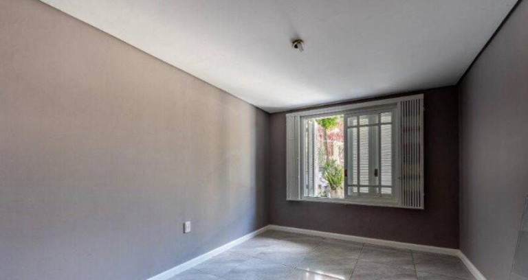 Imagem Casa com 4 Quartos à Venda, 280 m² em Vila Assunção - Porto Alegre