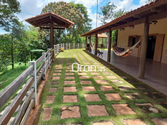 Chácara com 2 Quartos à Venda, 380 m² em Chácara Sol Nascente - Senador Canedo