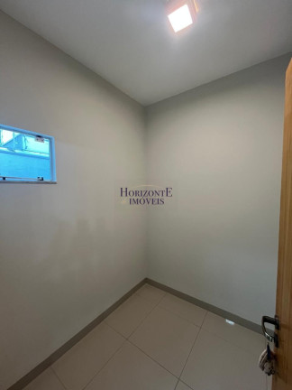 Imagem Casa com 3 Quartos à Venda, 244 m² em Mata Do Jacinto - Campo Grande Imagem Casa com 3 Quartos à Venda, 244 m² em Mata Do Jacinto - Campo Grande