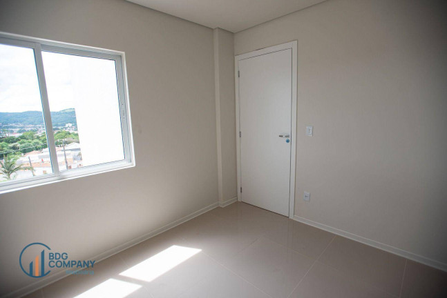 Imagem Apartamento com 3 Quartos à Venda, 87 m² em Jardim California - Irati Imagem Apartamento com 3 Quartos à Venda, 87 m² em Jardim California - Irati
