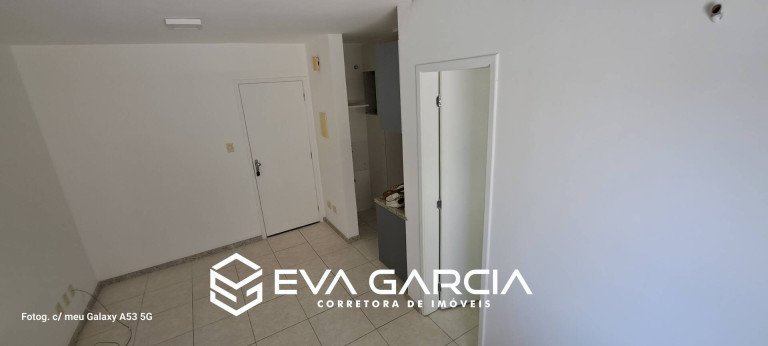 Imagem Loft com 1 Quarto à Venda, 30 m² em Buraquinho - Lauro De Freitas Imagem Loft com 1 Quarto à Venda, 30 m² em Buraquinho - Lauro De Freitas