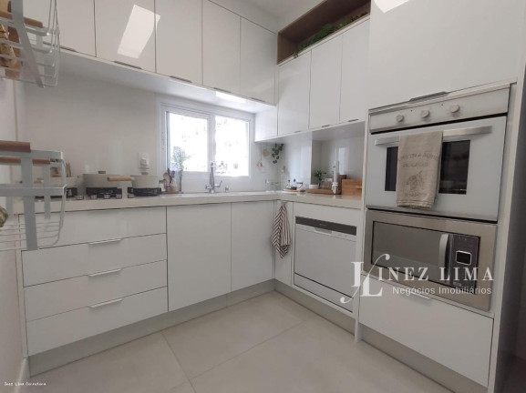 Imagem Imóvel com 3 Quartos à Venda, 120 m² em Meia Praia - Itapema