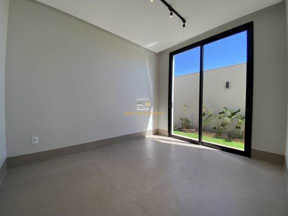 Imagem Casa com 3 Quartos à Venda, 330 m² em Chácaras Caiçaras - Patos De Minas Imagem Casa com 3 Quartos à Venda, 330 m² em Chácaras Caiçaras - Patos De Minas