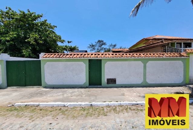 Casa com 5 Quartos à Venda, 160 m² em Praia Do Foguete - Cabo Frio