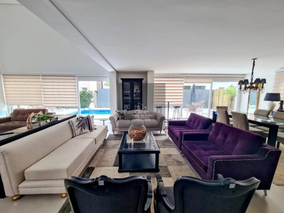 Imagem Apartamento com 6 Quartos à Venda, em Centro - Xangri-lá Imagem Apartamento com 6 Quartos à Venda, em Centro - Xangri-lá