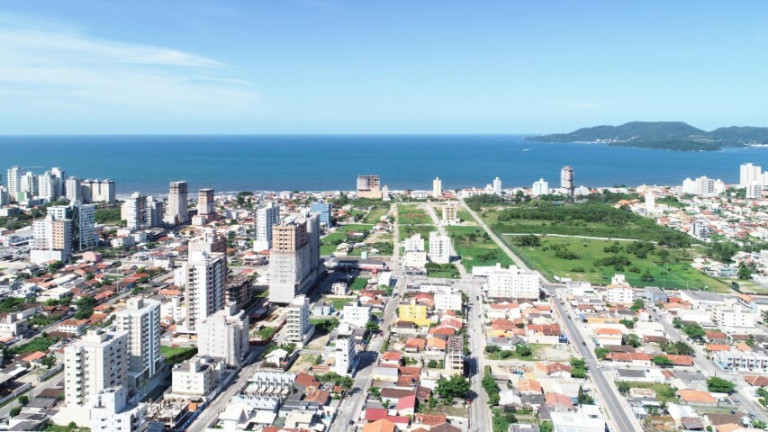 Imagem Apartamento com 2 Quartos à Venda, 75 m² em Porto Belo - Porto Belo