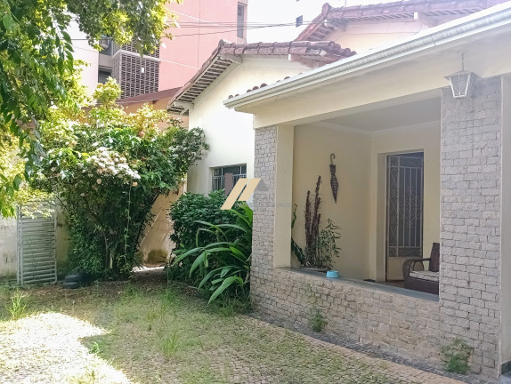 Casa com 3 Quartos à Venda, 340 m² em Cambuí - Campinas