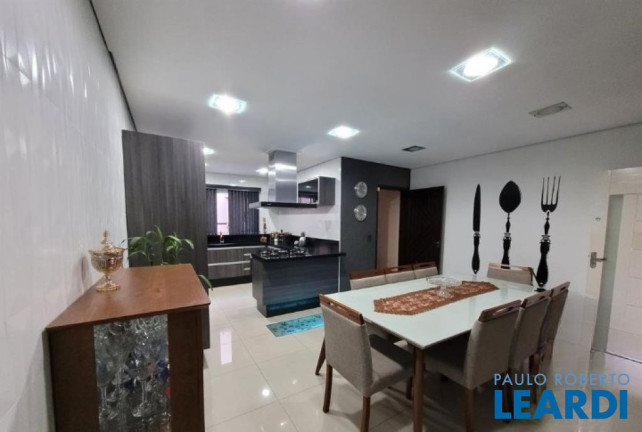 Imagem Sobrado com 3 Quartos à Venda, 173 m² em Parque Oratório - Santo André Imagem Sobrado com 3 Quartos à Venda, 173 m² em Parque Oratório - Santo André