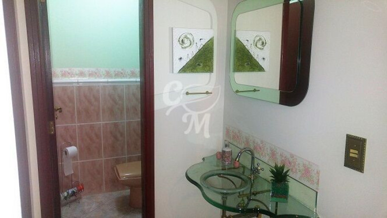Imagem Casa com 4 Quartos à Venda, 267 m² em Vila Galvão - Jundiaí Imagem Casa com 4 Quartos à Venda, 267 m² em Vila Galvão - Jundiaí
