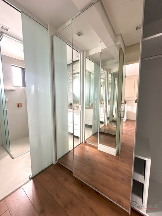 Imagem Apartamento com 3 Quartos à Venda, 317 m² em Agronômica - Florianópolis Imagem Apartamento com 3 Quartos à Venda, 317 m² em Agronômica - Florianópolis