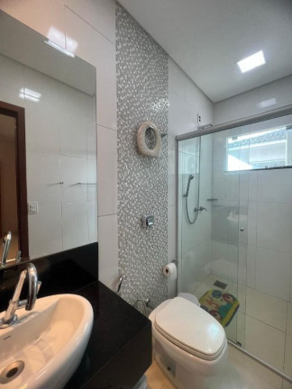Imagem Sobrado com 4 Quartos à Venda, 283 m² em Jardins Lisboa - Goiânia Imagem Sobrado com 4 Quartos à Venda, 283 m² em Jardins Lisboa - Goiânia