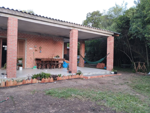 Imagem Casa com 1 Quarto à Venda, 2.100 m² em águas Claras - Viamão