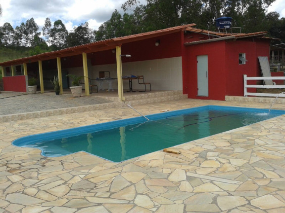 Imagem Chácara com 5 Quartos à Venda, 300 m² em Cláudio