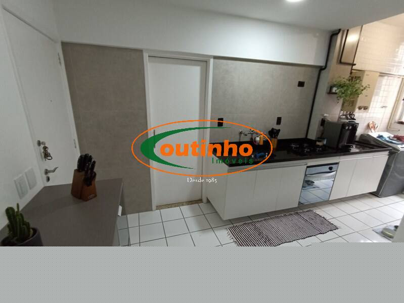 Imagem Apartamento com 2 Quartos à Venda, 69 m² em Grajaú - Rio De Janeiro