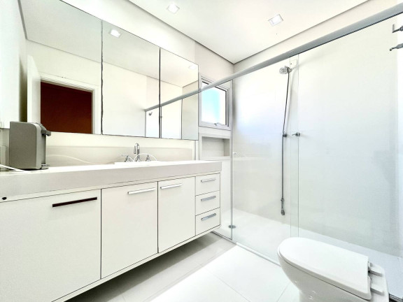 Imagem Casa com 4 Quartos à Venda, 382 m² em Alphaville - Santana De Parnaíba Imagem Casa com 4 Quartos à Venda, 382 m² em Alphaville - Santana De Parnaíba
