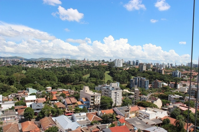 Imagem Imóvel com 2 Quartos à Venda, em Passo Da Areia - Porto Alegre Imagem Imóvel com 2 Quartos à Venda, em Passo Da Areia - Porto Alegre