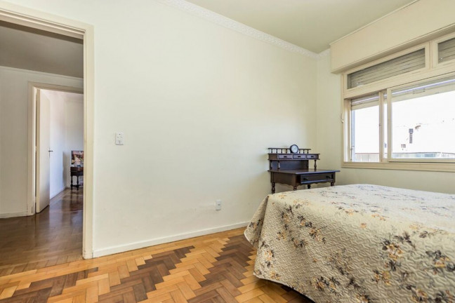 Imagem Imóvel com 3 Quartos à Venda, 171 m² em Centro Histórico - Porto Alegre Imagem Imóvel com 3 Quartos à Venda, 171 m² em Centro Histórico - Porto Alegre