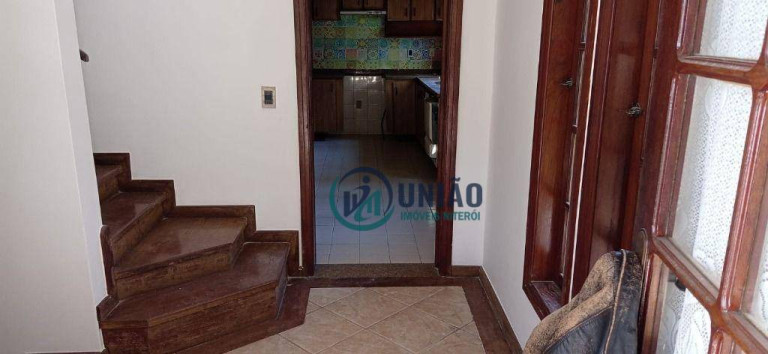 Imagem Casa com 4 Quartos à Venda, 320 m² em Maria Paula - São Gonçalo Imagem Casa com 4 Quartos à Venda, 320 m² em Maria Paula - São Gonçalo