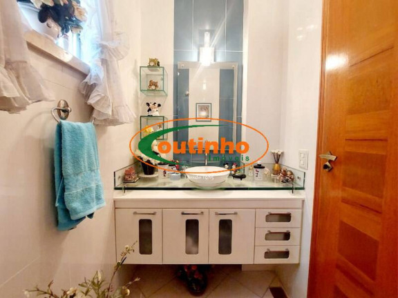 Imagem Apartamento com 4 Quartos à Venda, 180 m² em Maracanã - Rio De Janeiro Imagem Apartamento com 4 Quartos à Venda, 180 m² em Maracanã - Rio De Janeiro
